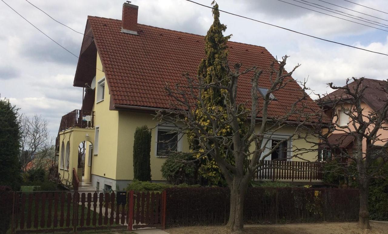 Ferienwohnung Szalai Vendeghaz Cserszegtomaj Exterior foto