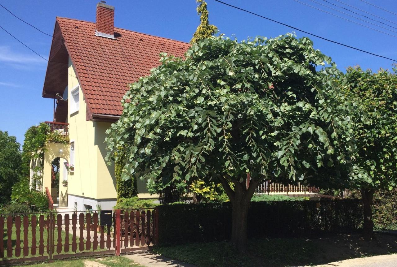 Ferienwohnung Szalai Vendeghaz Cserszegtomaj Exterior foto