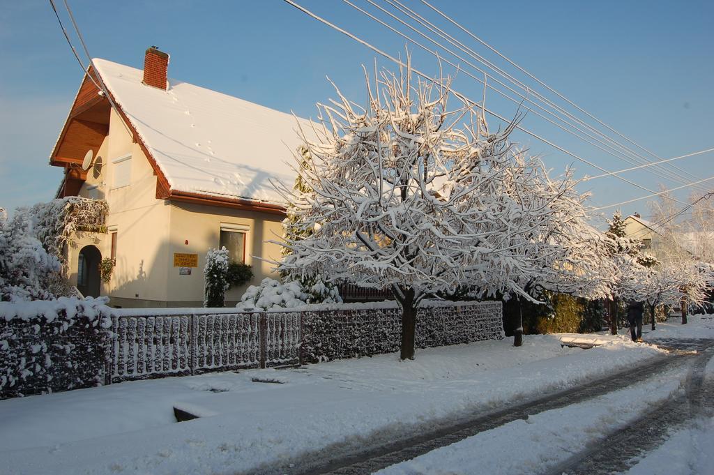 Ferienwohnung Szalai Vendeghaz Cserszegtomaj Zimmer foto